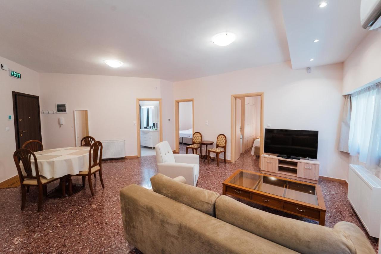 Luxury Apartment In Plaka - Acropolis Atene Esterno foto